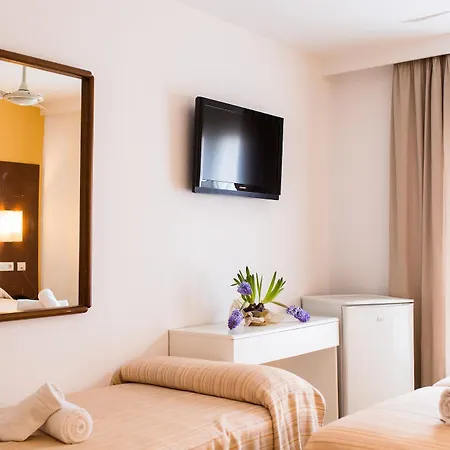 Sagitario Ciutadella Hostel