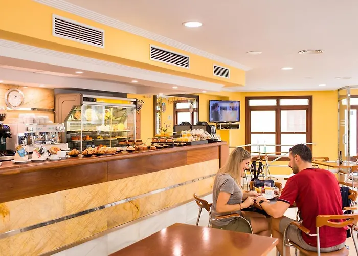 Sagitario אכסניה *